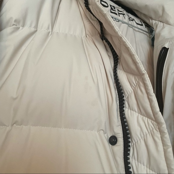 Aritzia Super Puff Mid Length Matte Pearl - Picture 3 of 11